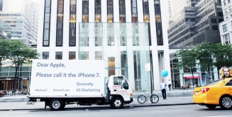 “Estimado Apple, por favor llámenlo iPhone7”. Atentamente, 6S Marketing”.
